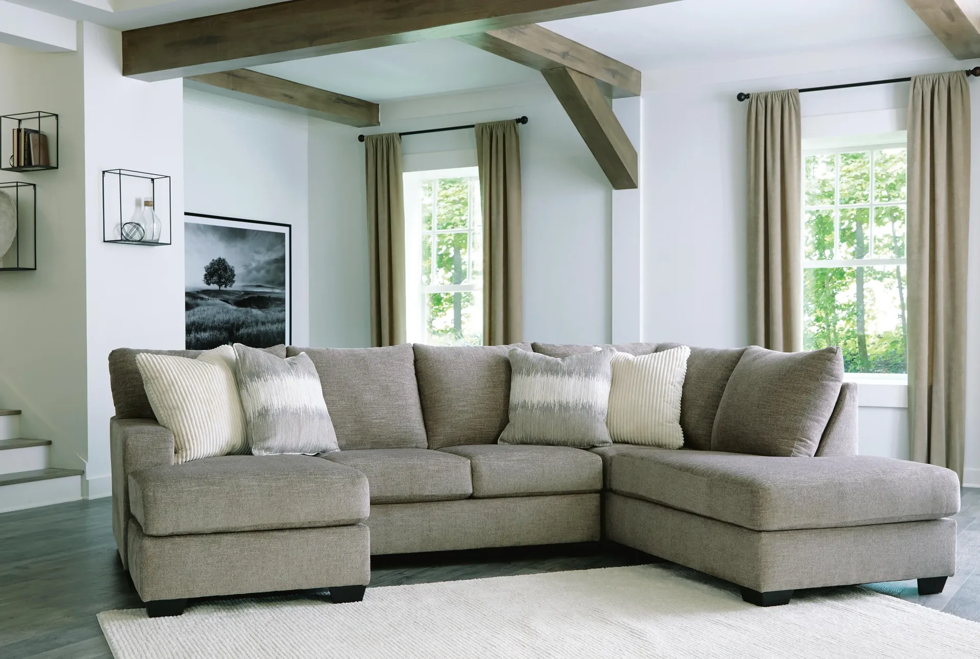 Creswell 2-Piece Double Chaise Sectional 3