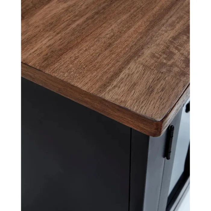 842791_8_700x.webp