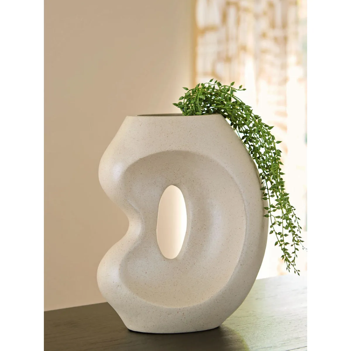 Kagbeni Vase 3