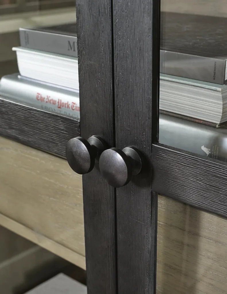 A4000507-DETAIL.webp