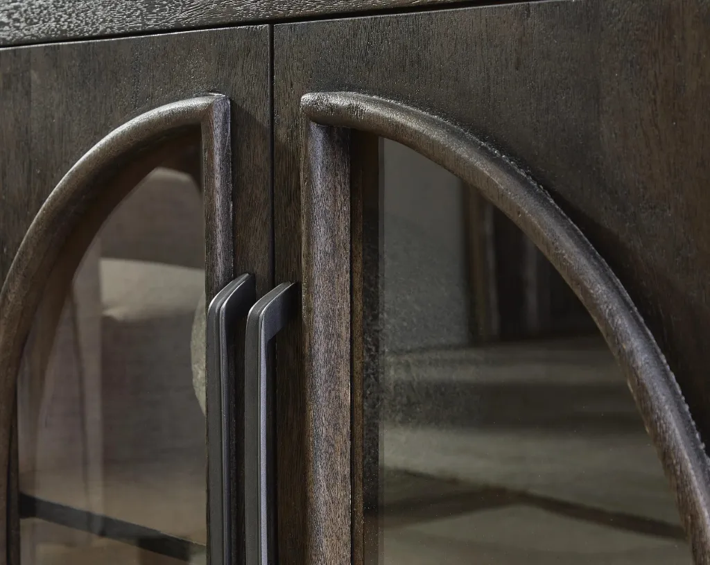 A4000586-DOOR-DETAIL.webp