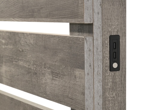 Charlotte 8-Piece Bedroom Set 2