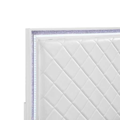 Lumin Bed with LED Lighting 3