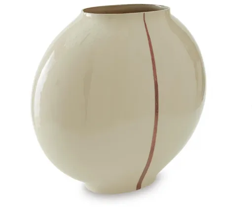 Gokyo Vase 6