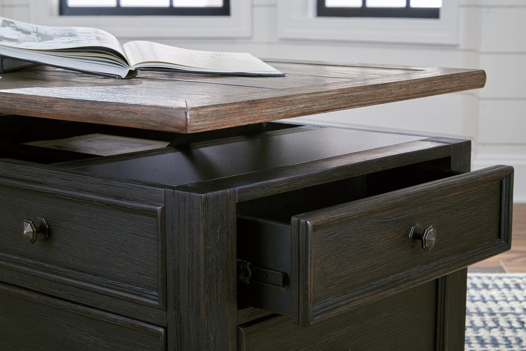 Tyler Creek Weathered Grey-Brown Lift-Top Cocktail Table wit detail