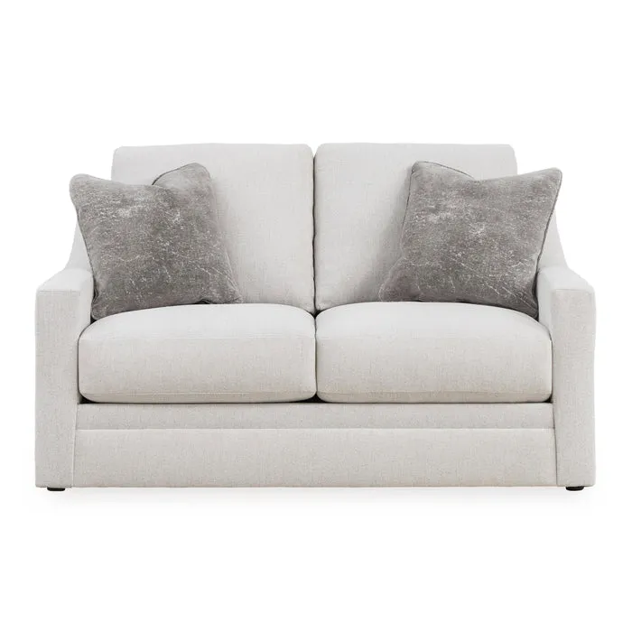 Maitelynn Loveseat