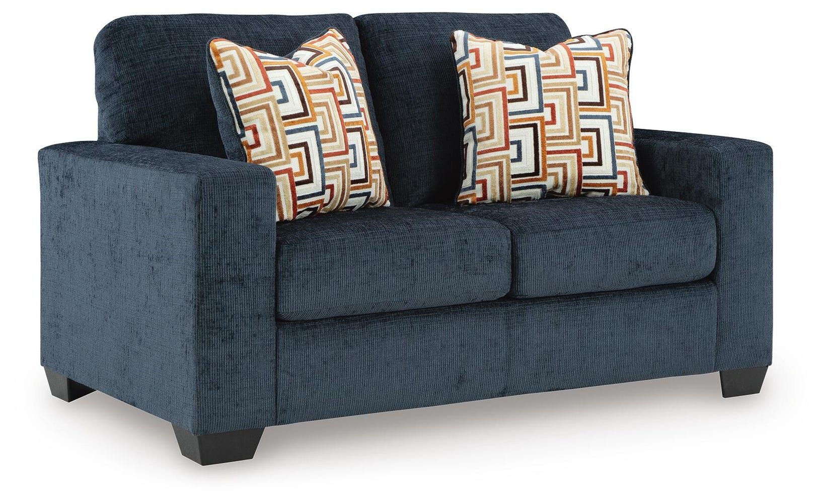 Aviemore Loveseat with Accent Pillows 2